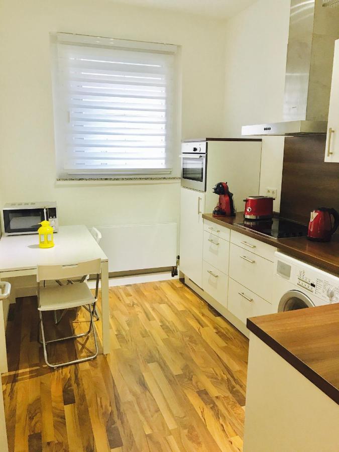Deluxe Apartments In Hearth Of Downtown ดุสเซลดอร์ฟ ภายนอก รูปภาพ